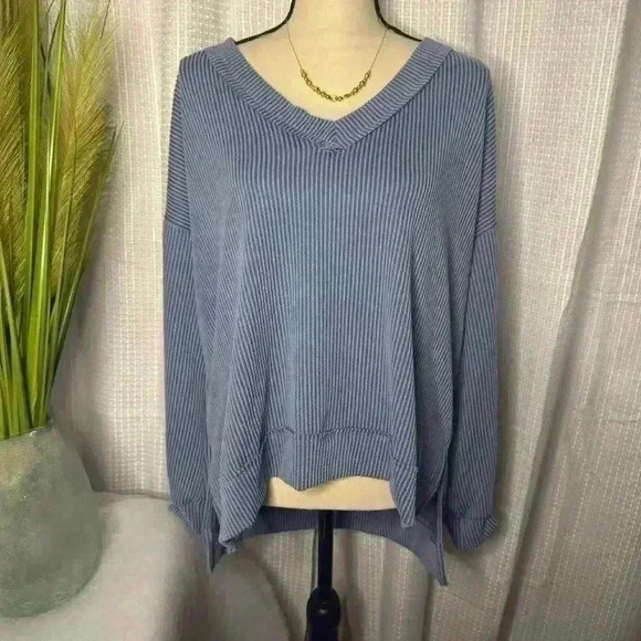 Altar’s State Small Ribbed V Neck Pullover Sweater Long Sleeves High Low Blue - Picture 1 of 9
